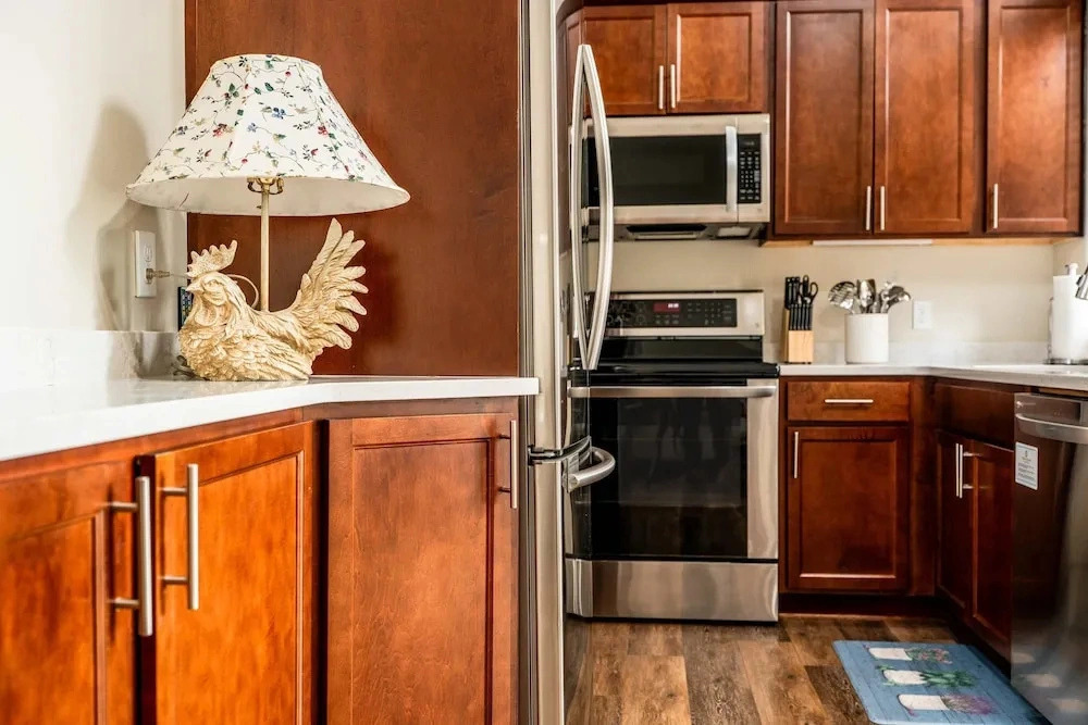 Lakeside Living at Abbey Springs - Pools & Beach