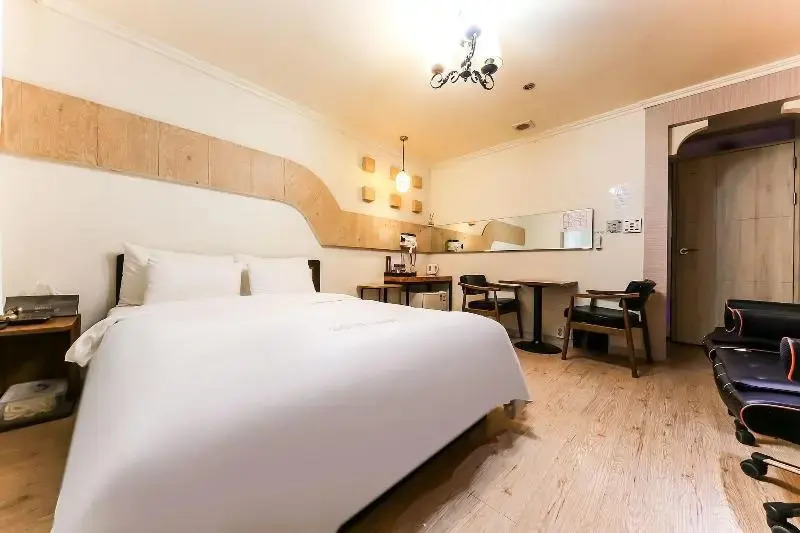Manhatan Hotel 청주