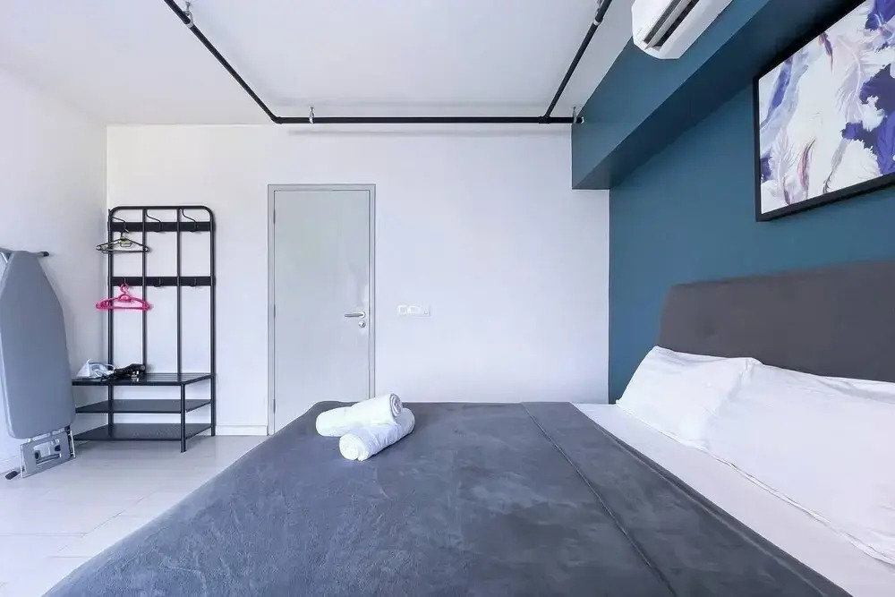 Tamarind Luxury Condo by Smarthome