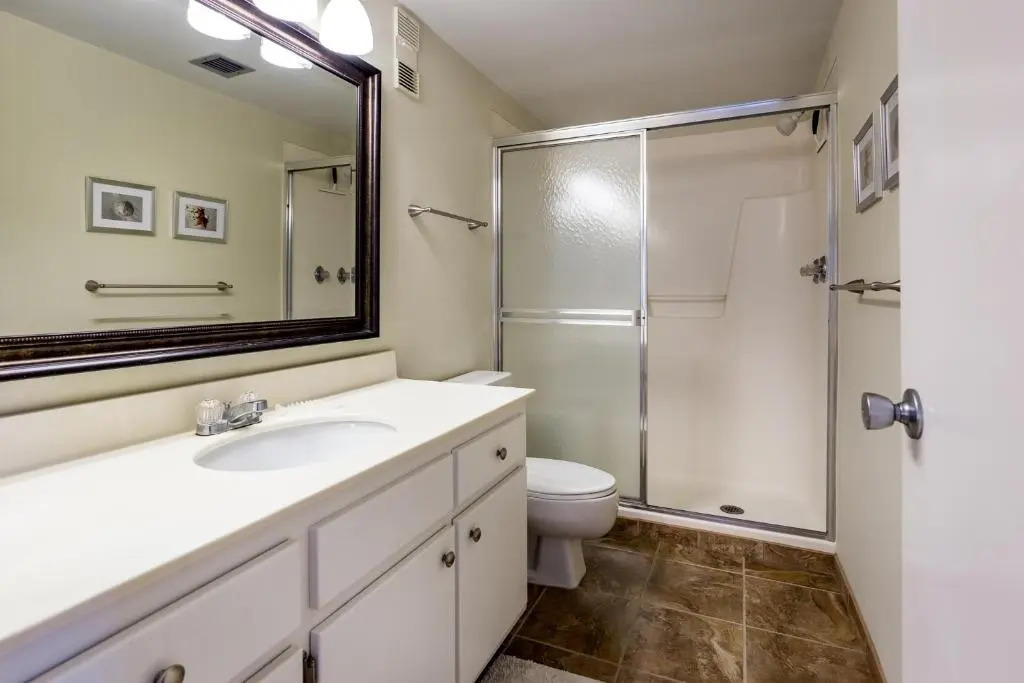 Sand Caper 202, Sleeps 4, Gulf Front, 2 Bedrooms, Elevator, Heated Pool