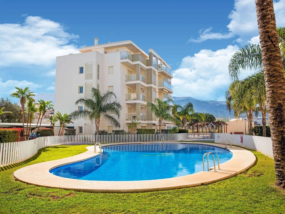 Majestic Apartment in Dénia with Hot Tub