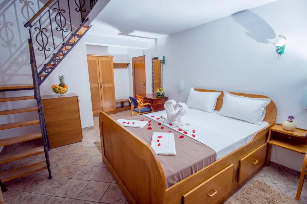 Pharos Hotel