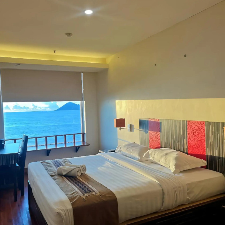 Lion Hotel & Plaza Manado