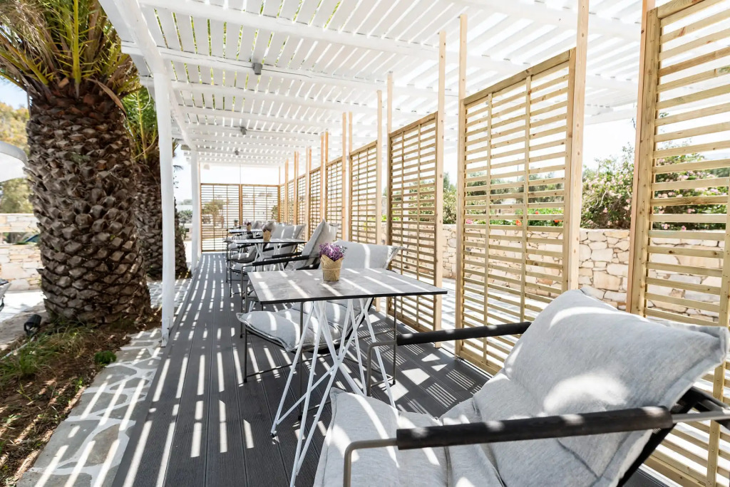 Pnoi Hotel