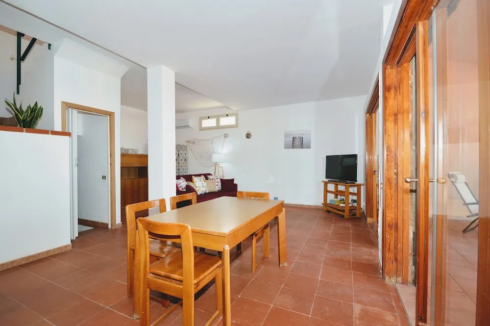 Villa Baialuce a stone's throw from the Faraglioni and the Zingaro Reserve