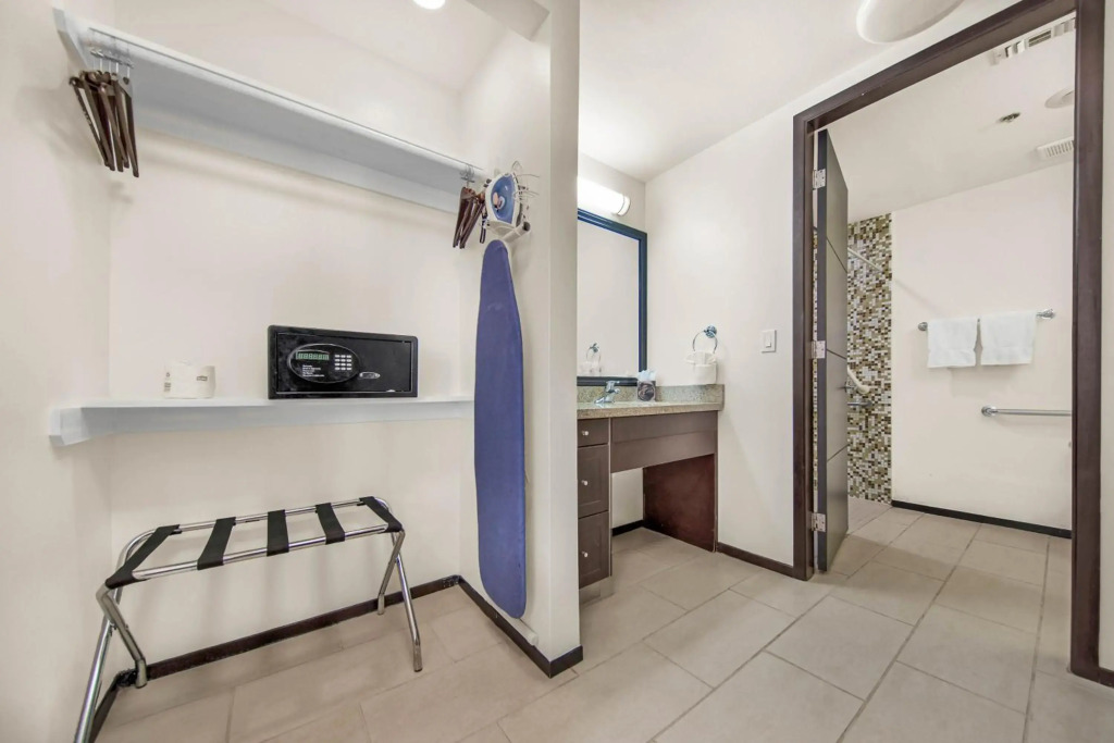 Peninsula Island Resort & Spa - Beachfront Property at South Padre Island