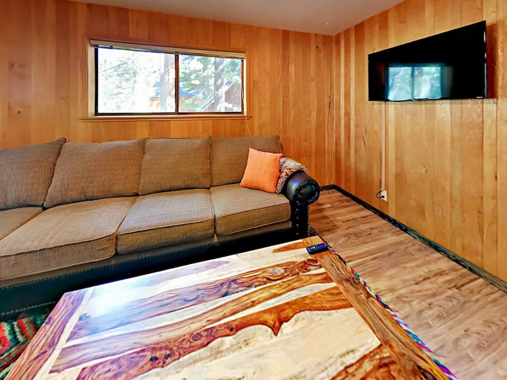 Homewood Lagoon 5790 - 3 Br Cabin