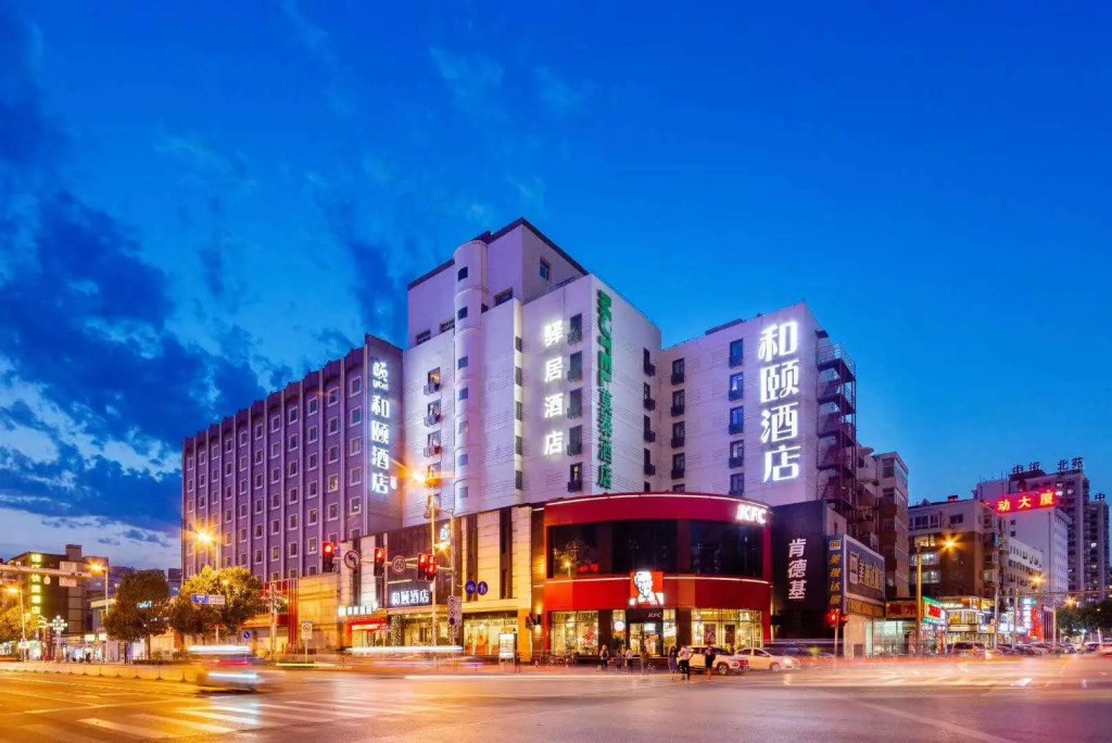 Ease Hotel Shenyang Palace Zhongjie Metro Station