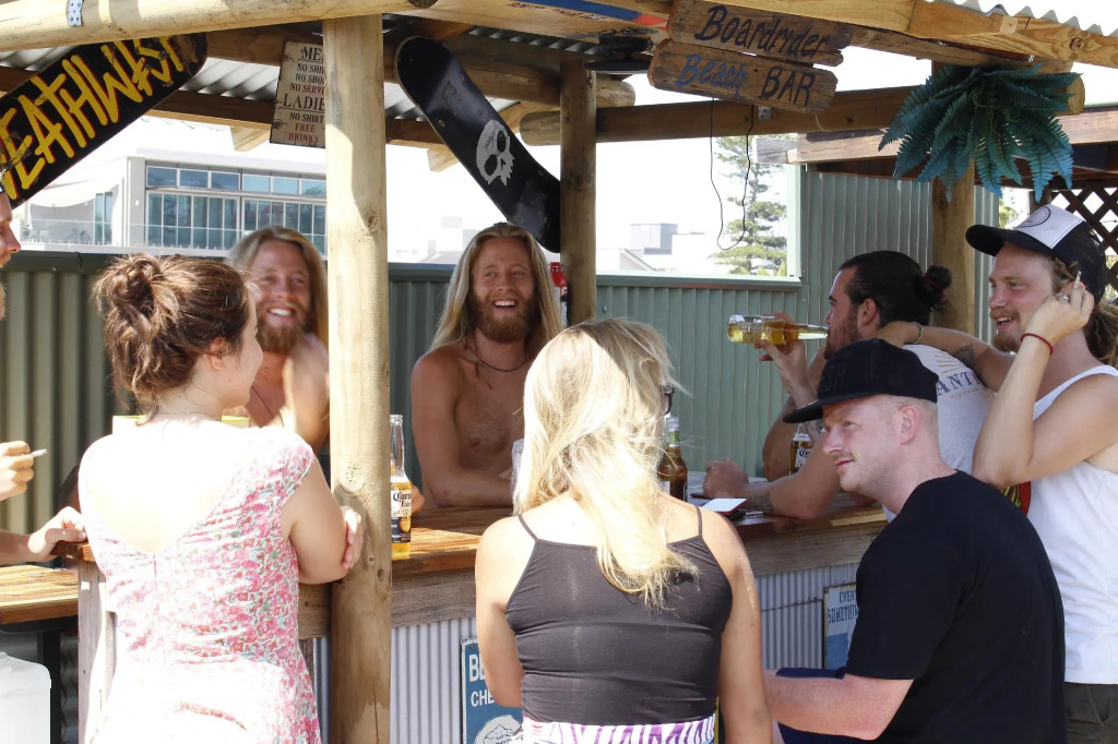Boardrider Backpackers and Budget Motel