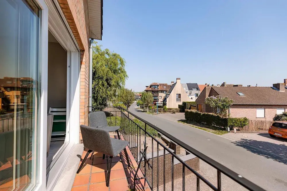 Casiola - Villa Near Beach with Double Parking