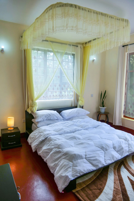 Lightness Boarding House