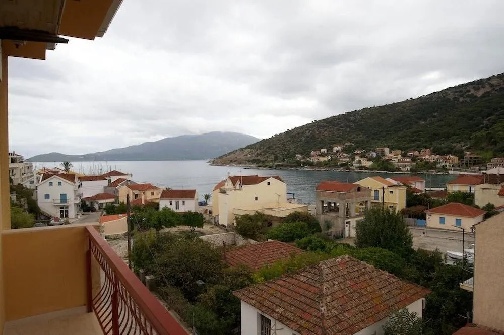 Moustakis Hotel