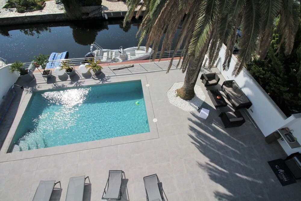 350-bonita Casa al Canal, Piscina ,amarre