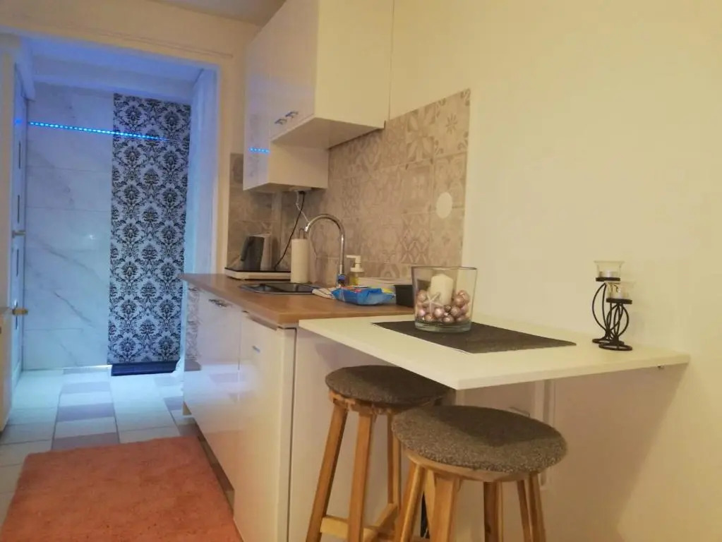 Studio Apartment New Home