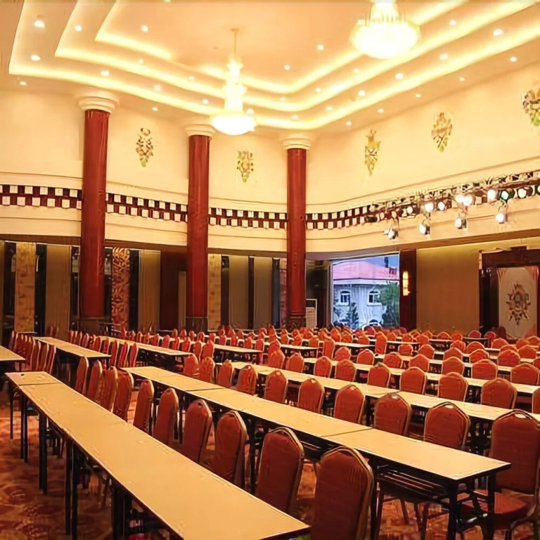 Pearl Garden Hotel