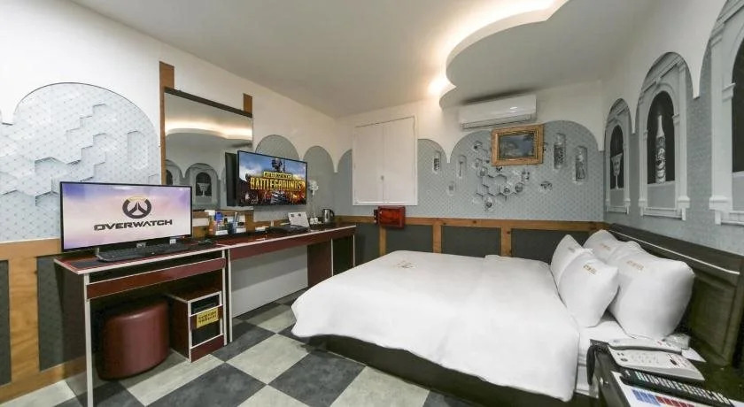Sky Motel
