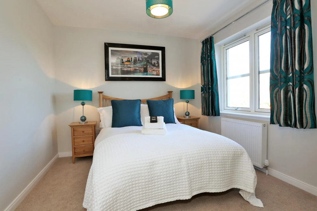 Bright Birchlee Home in Inverurie, Scotland