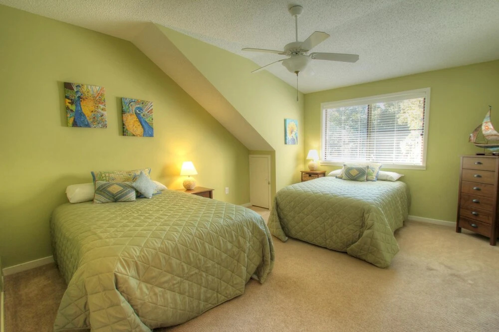 Spacious & Comfortable MB Villa Near Beach!