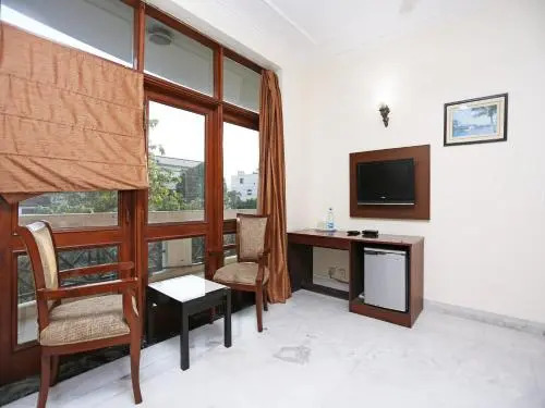 OYO 545 the Abode