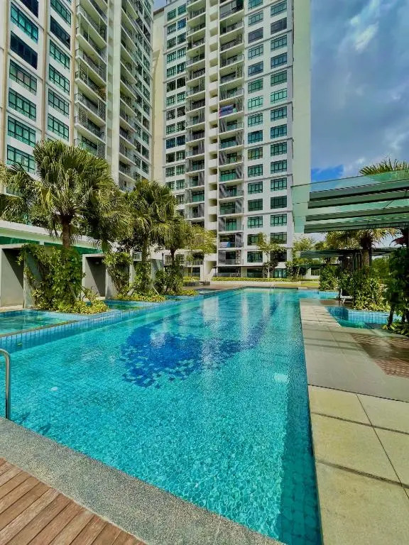 Citywoods 2B 2BR - JB Town 5mins HSA, CIQ, Mall - Wifi, Coway, Netflix