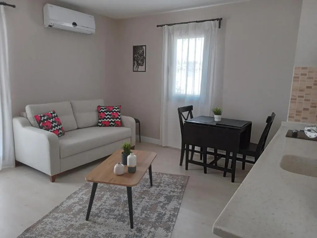 Dolphin Residences - Begonya 1