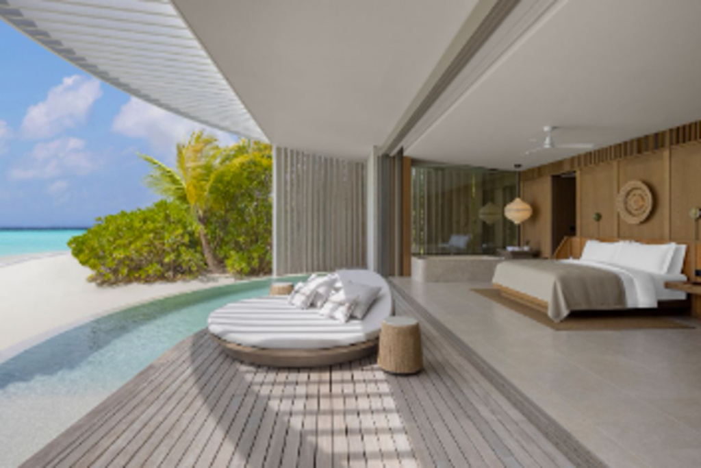 The Ritz-Carlton Maldives, Fari Islands