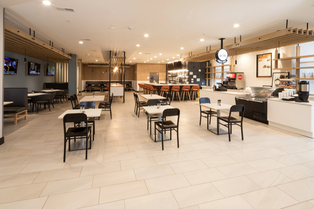 Holiday Inn & Suites Detroit - Troy by IHG