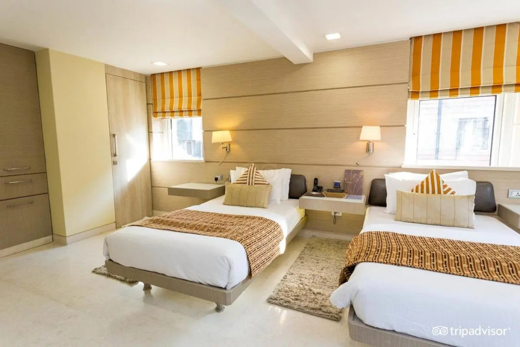 Residency Hotel Fort