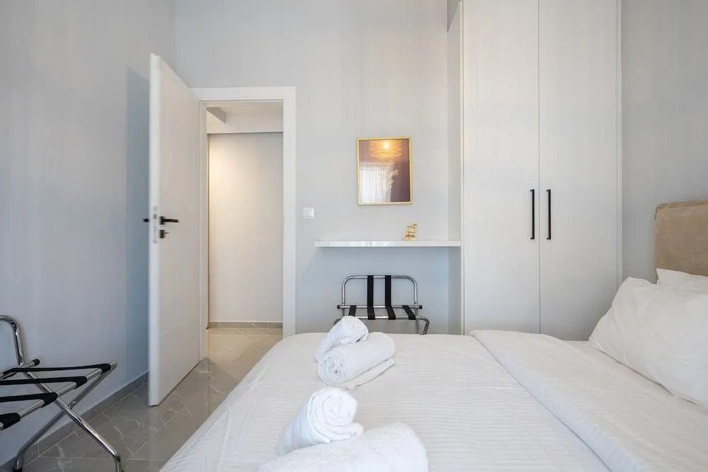Trojan Affair Residence