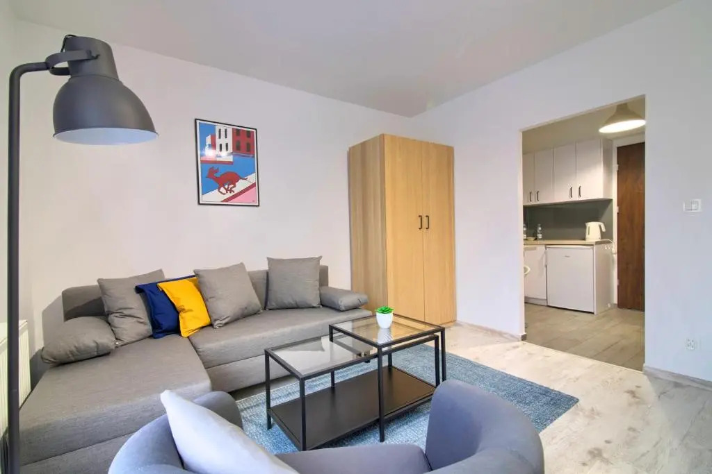 Apartments IN - Plater
