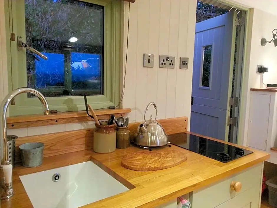 The Farm Hut