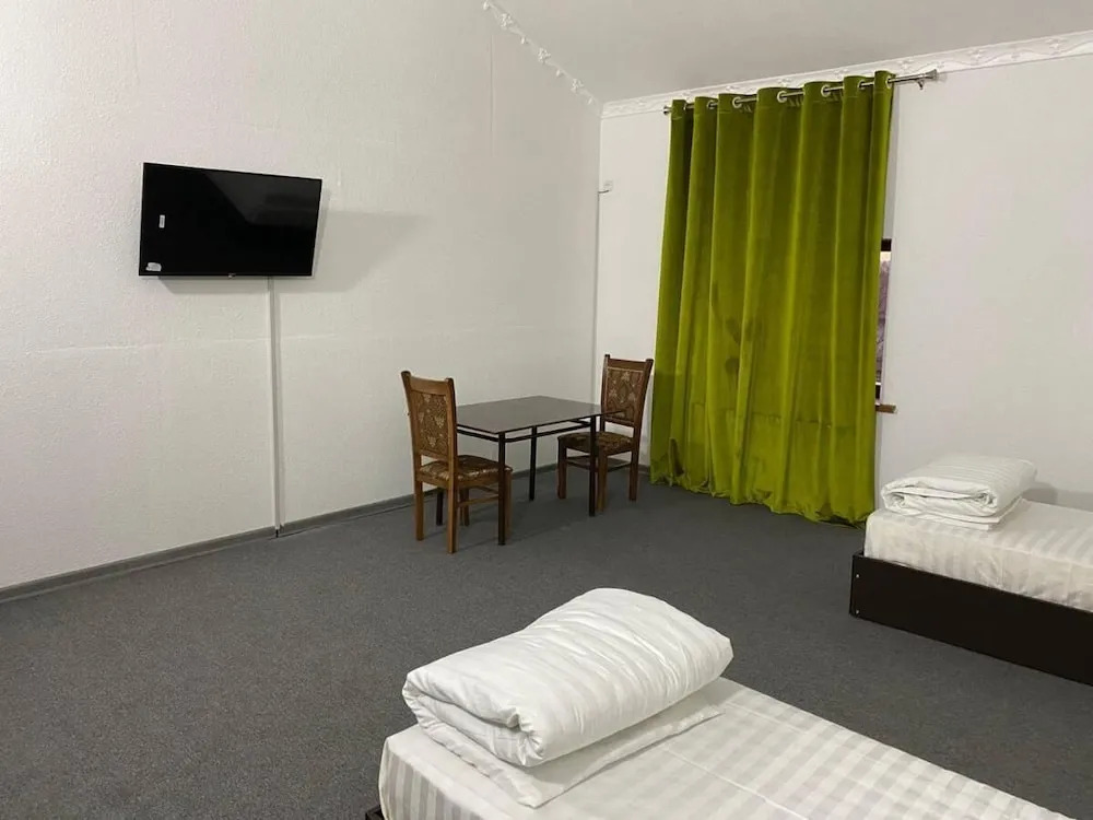 GREEN APPLE GUEST House