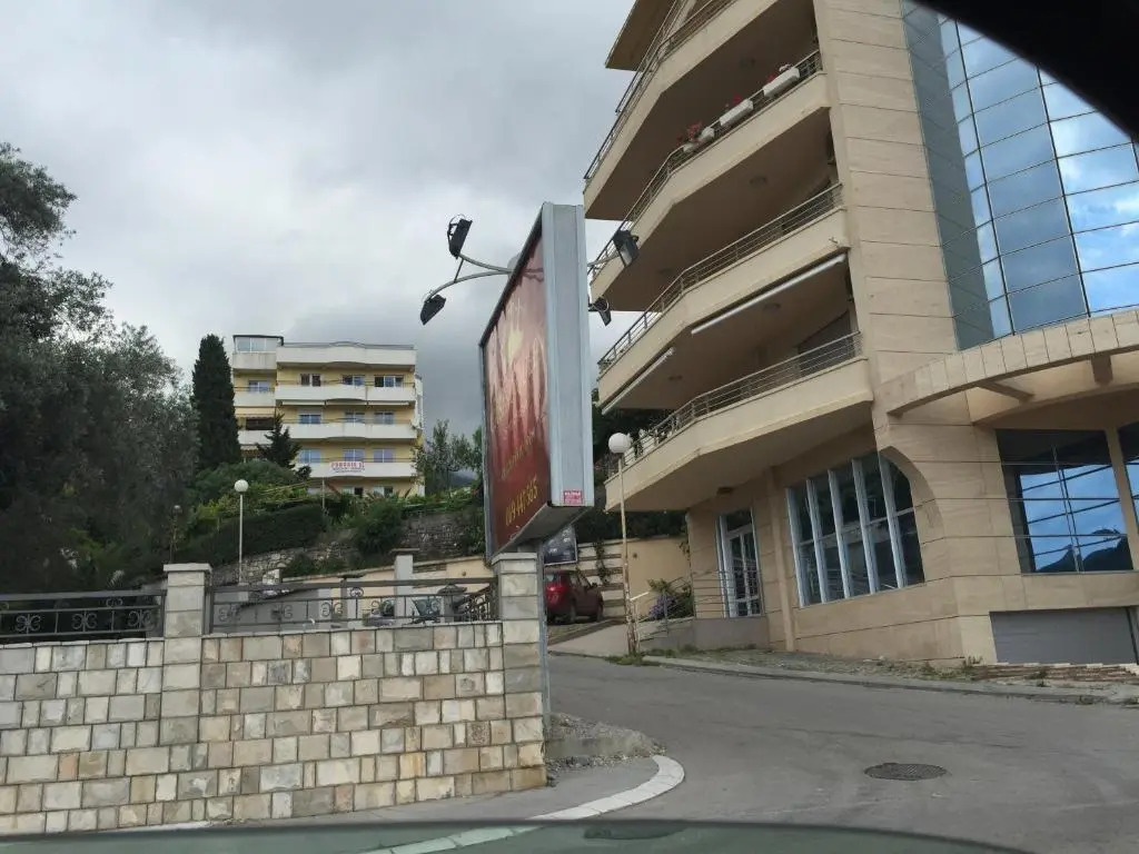 Apartments Ant