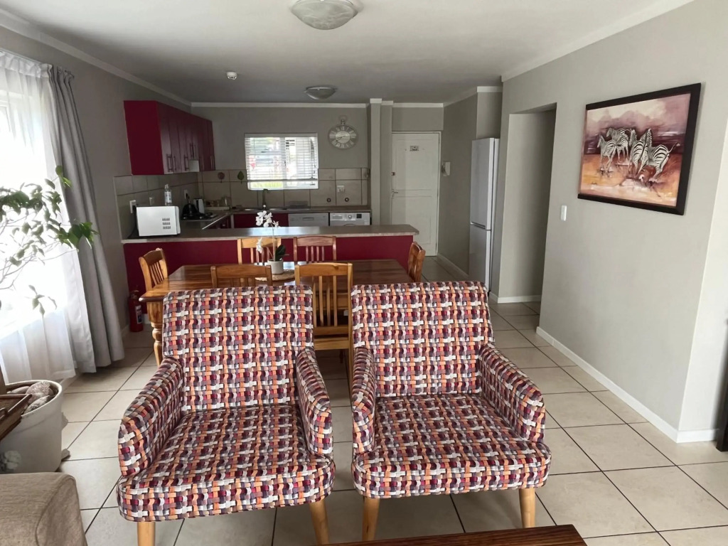 Beautiful 3 Bedroom Ground floor apartment - 66 Santini Village