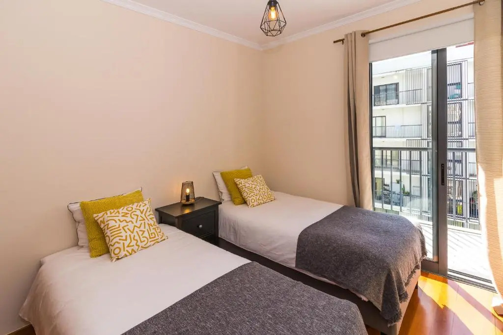 Acacia Apartment