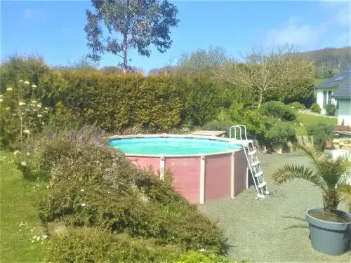 Le Petit Hameau