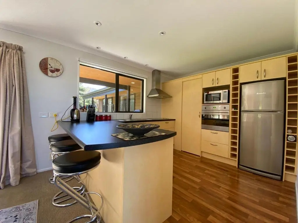 11 Forest View Cl