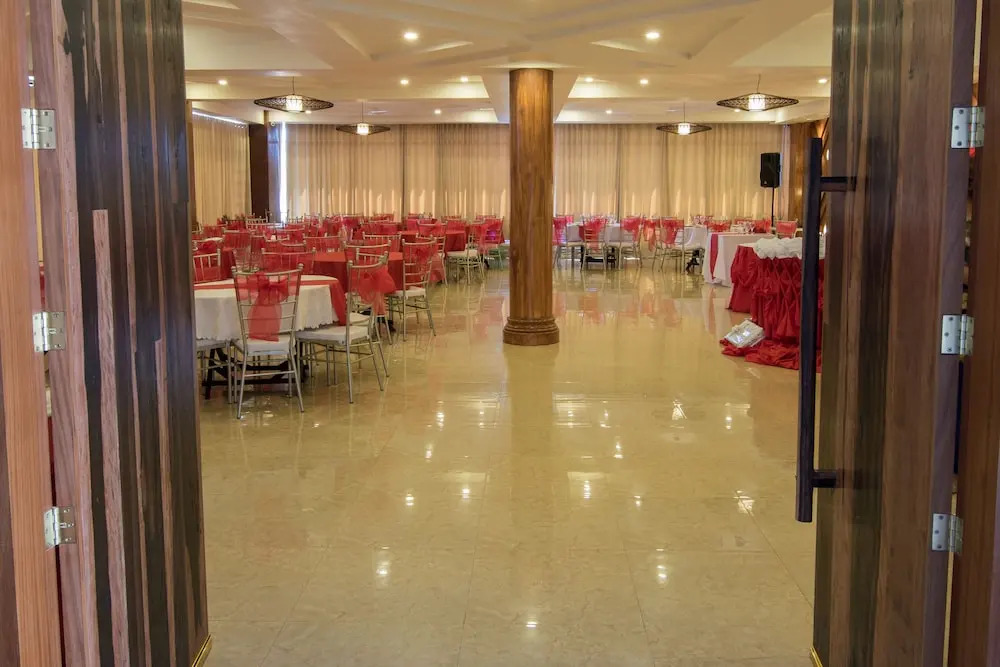 Primea Hotel