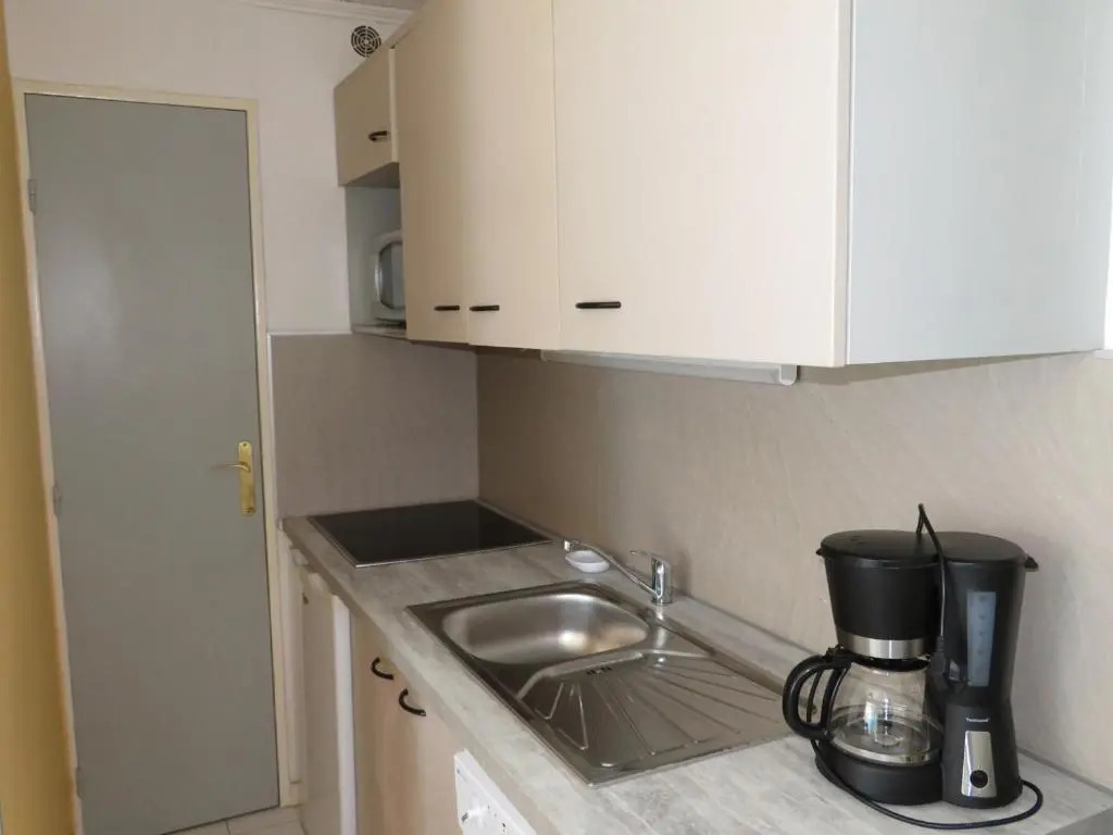 Appartement Sète, 2 Pièces, 4 Personnes - Fr-1-338-82