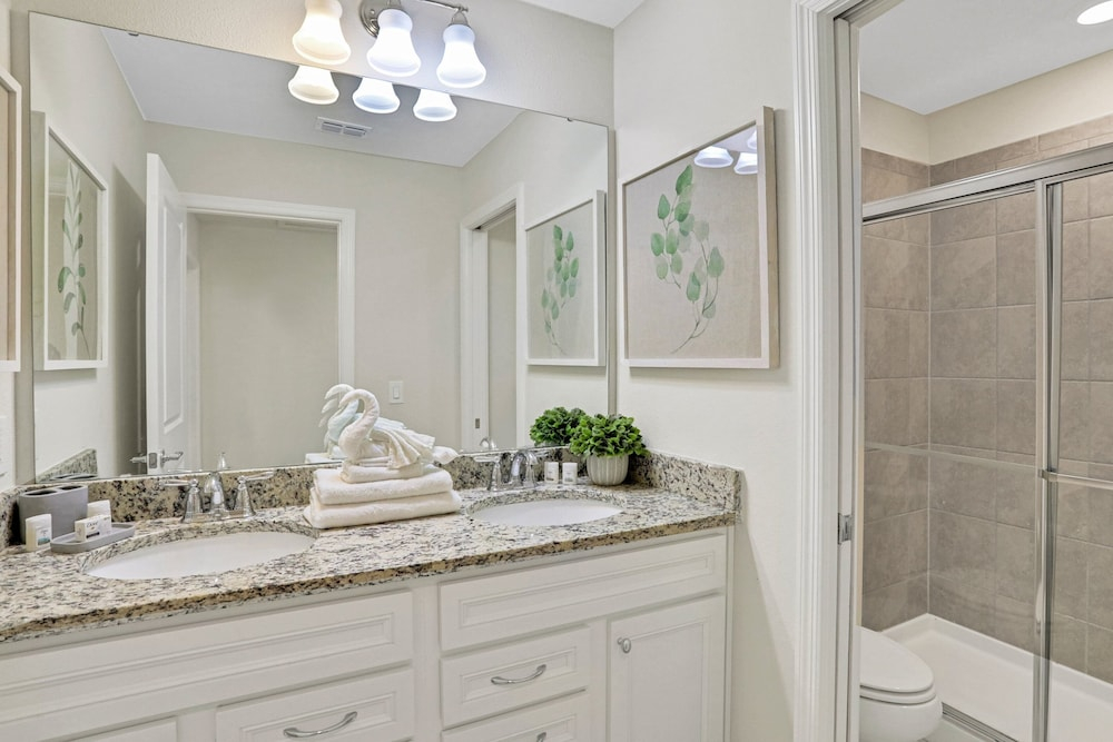 Relax & Play Resort Villa | Magical 6-Bedroom Retreat Near Disney