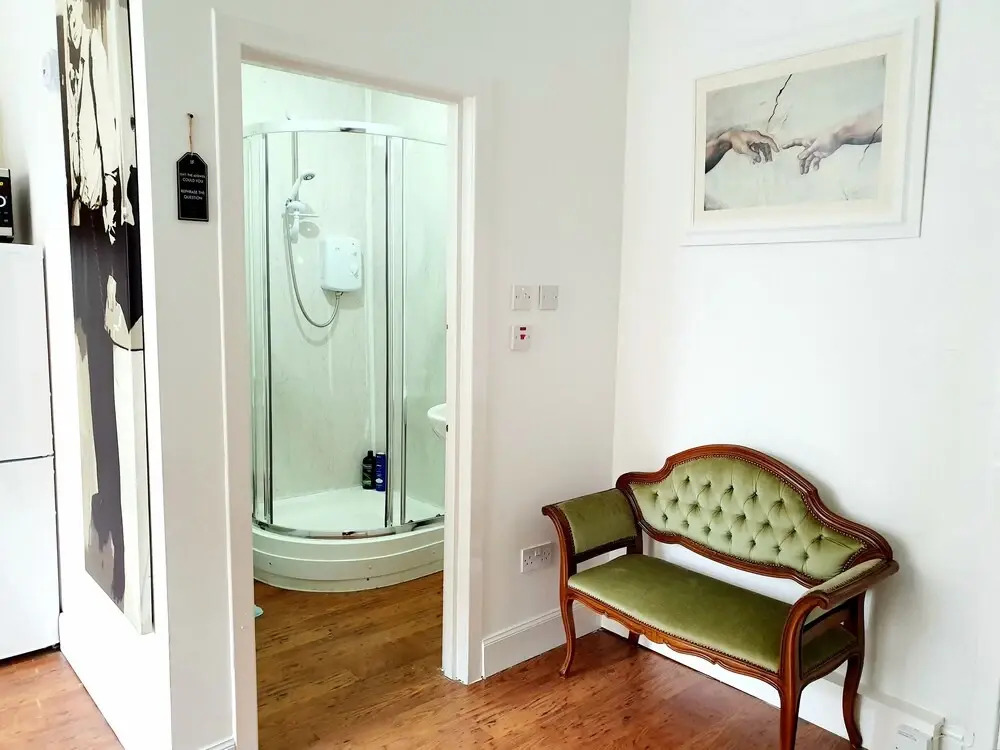 Modern Studio In The Heart Of City