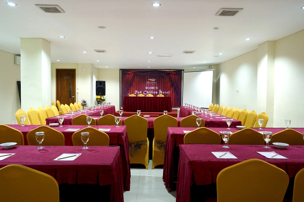 Red Chilies Hotel
