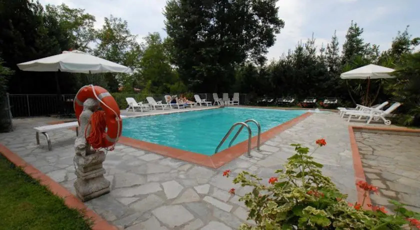 Maison Brinati Bed and Breakfast