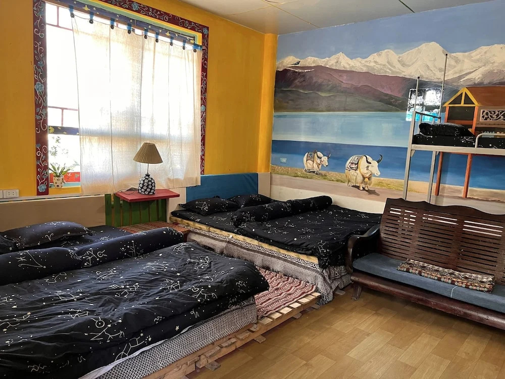 Saigonese Trekking House