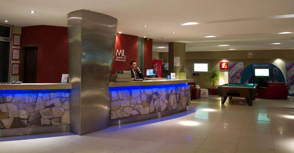 Hotel Lagos Andinos