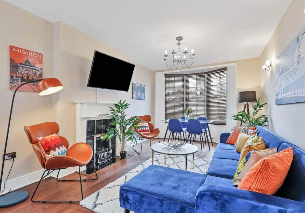 Central Lanes Pad | By My Getaways | Free parking for one car