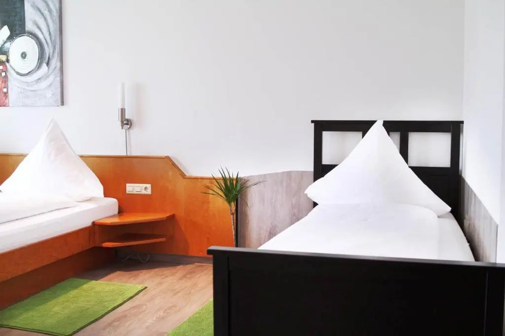 Hotel Pension Kaempfelbach