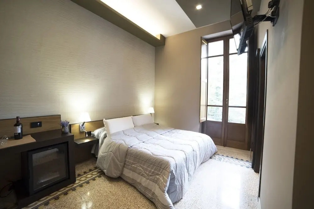 Elda Hotel