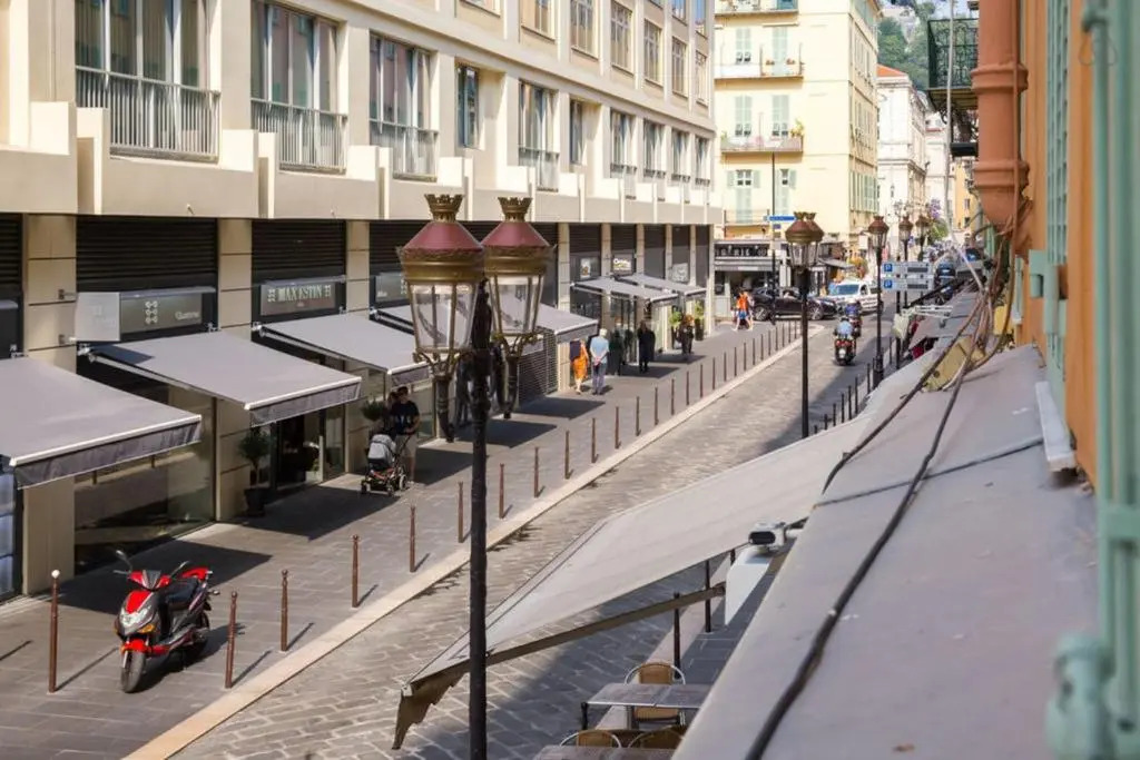 Very nice 1br ideally located close to Place Masséna in Nice Welkeys