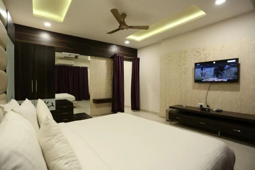 Hotel Ambience Jhansi